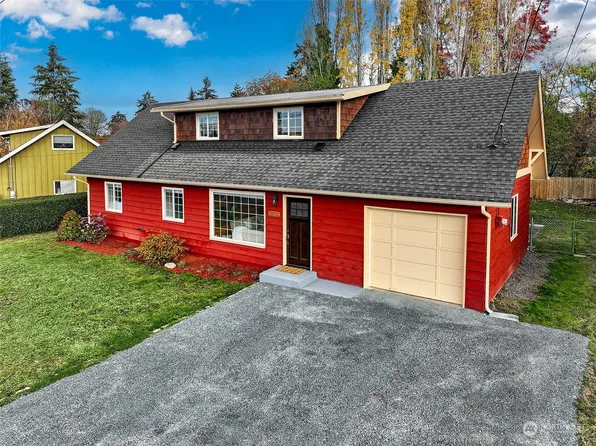 25712 19th Avenue S, Des Moines, WA 98198