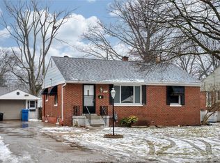 3311 Longfellow Ave, Windsor, ON N9E 2L7
