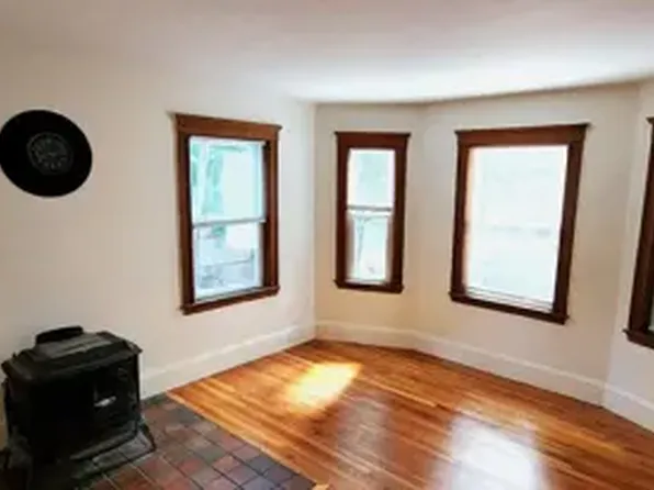 116 Appleton St, Cambridge, MA 02138