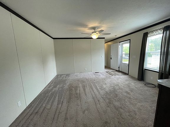 3rd image of 239 Schirra Ave #239