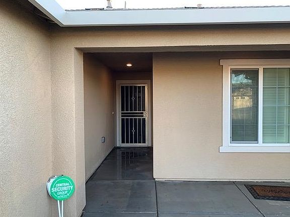 2nd image of 5574 E Eugenia Ave