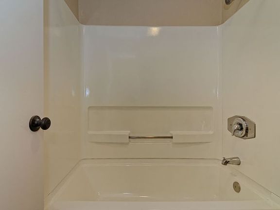 3rd image of 3440 Lebon Dr APT 4207