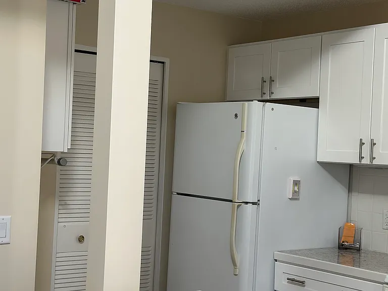 964 Great Hill Dr #964 — Photo 3