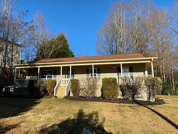 2nd image of 317 Parkway Dr