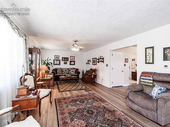 4th image of 2527 E Caramillo St