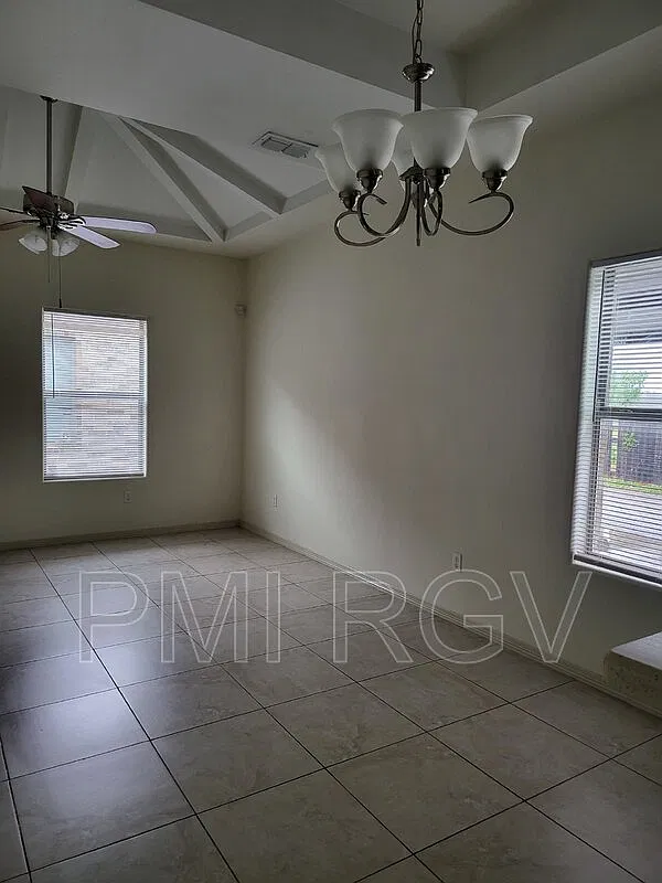 2 bed, 2.0 bath, $775 — Photo 4