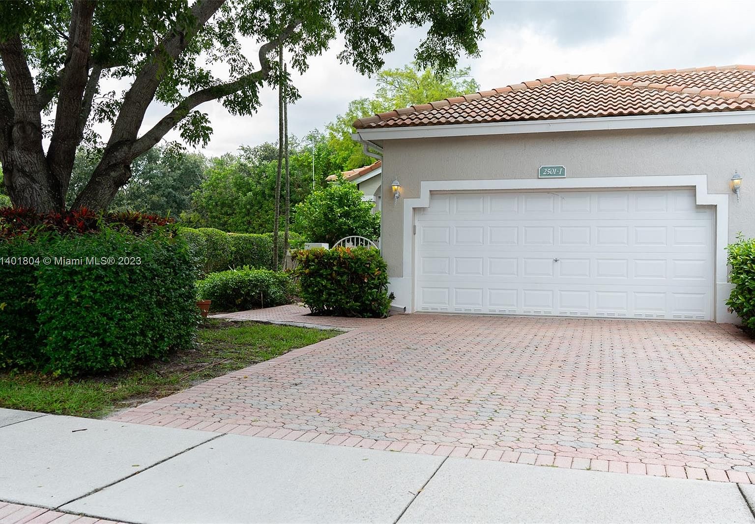 2501 E Aragon Blvd UNIT 1