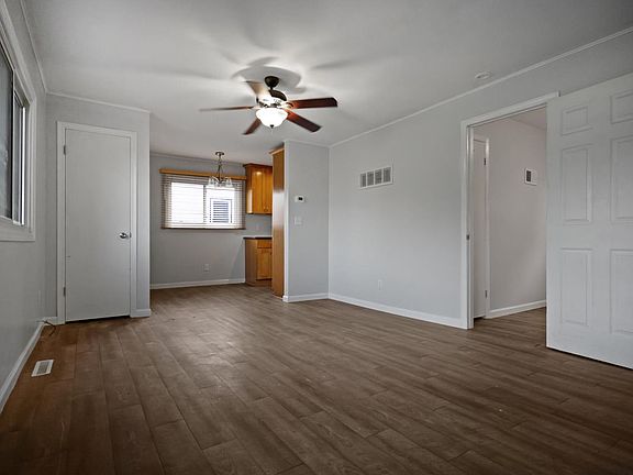 3rd image of 6114 245th AVENUE