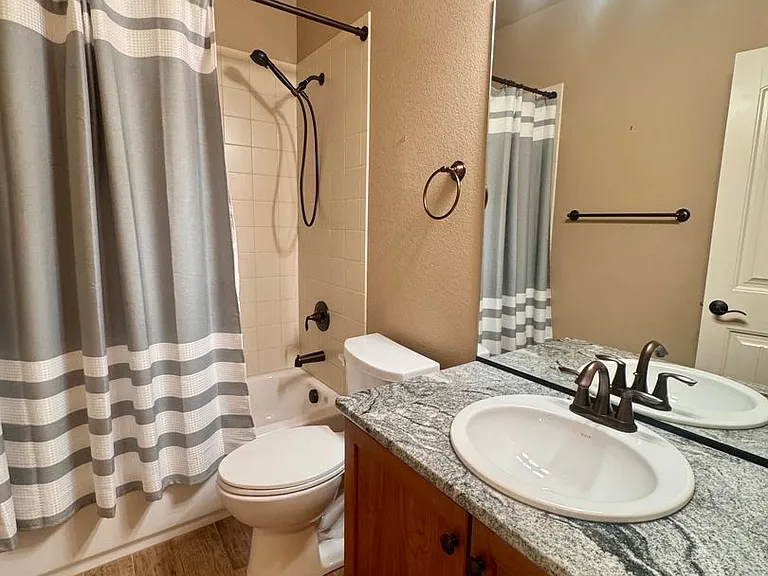 8475 Glen Carriage Grv — Photo 15