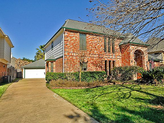 2nd image of 20702 Park Bend Dr