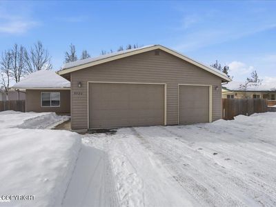 9320 Aphrodite Dr, Anchorage, AK, 99515