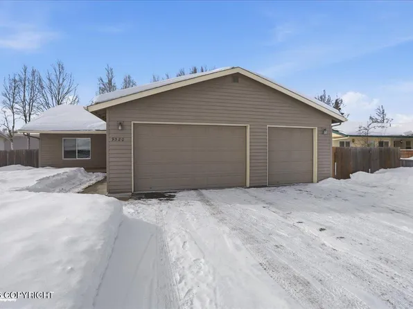 9320 Aphrodite Dr, Anchorage, AK 99515