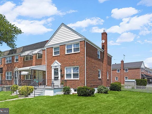 2nd image of 4728 Parkside Dr