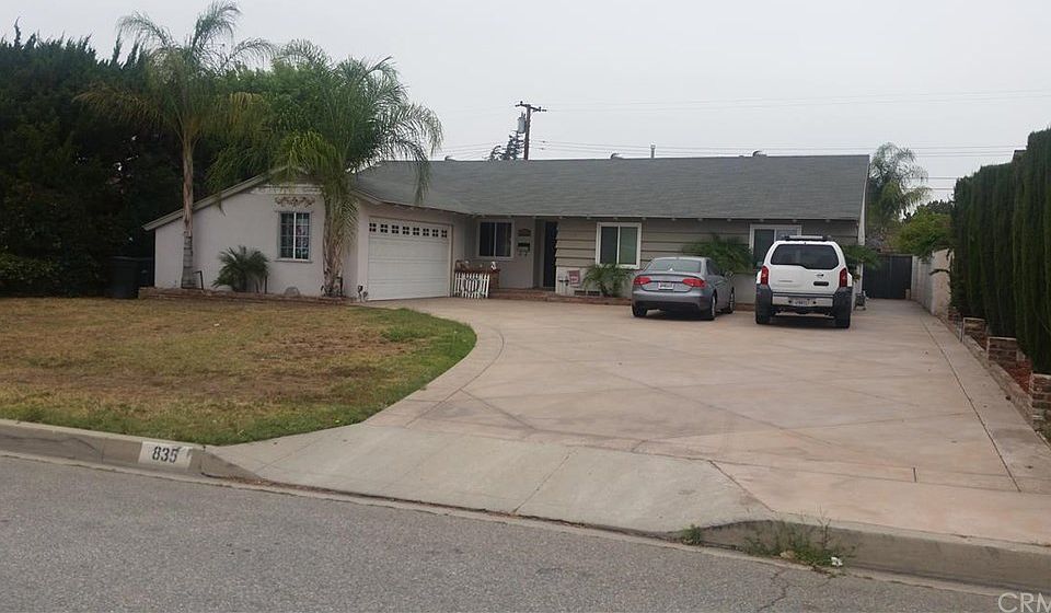 1st image of 835 E Lucille Ave