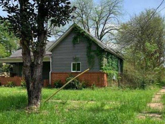 2nd image of 1602 Hayden St