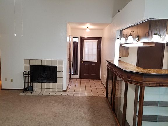 3rd image of 2021 Twisted Oak Dr