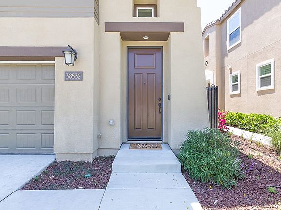 5th image of 38532 Windingwalk Dr