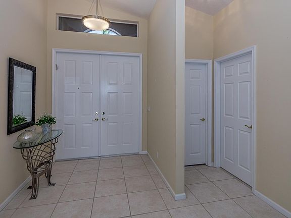 2nd image of 5240 Glenville Dr