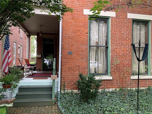 2nd image of 817 Campbell Ave