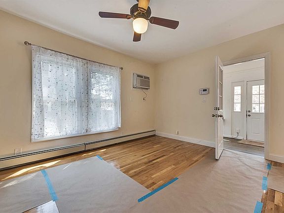 5th image of 12 Mount Ave