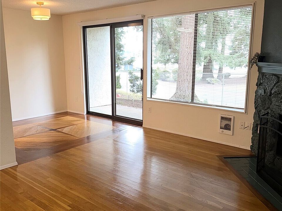 1st image of 12510 NE 117th Place #B3