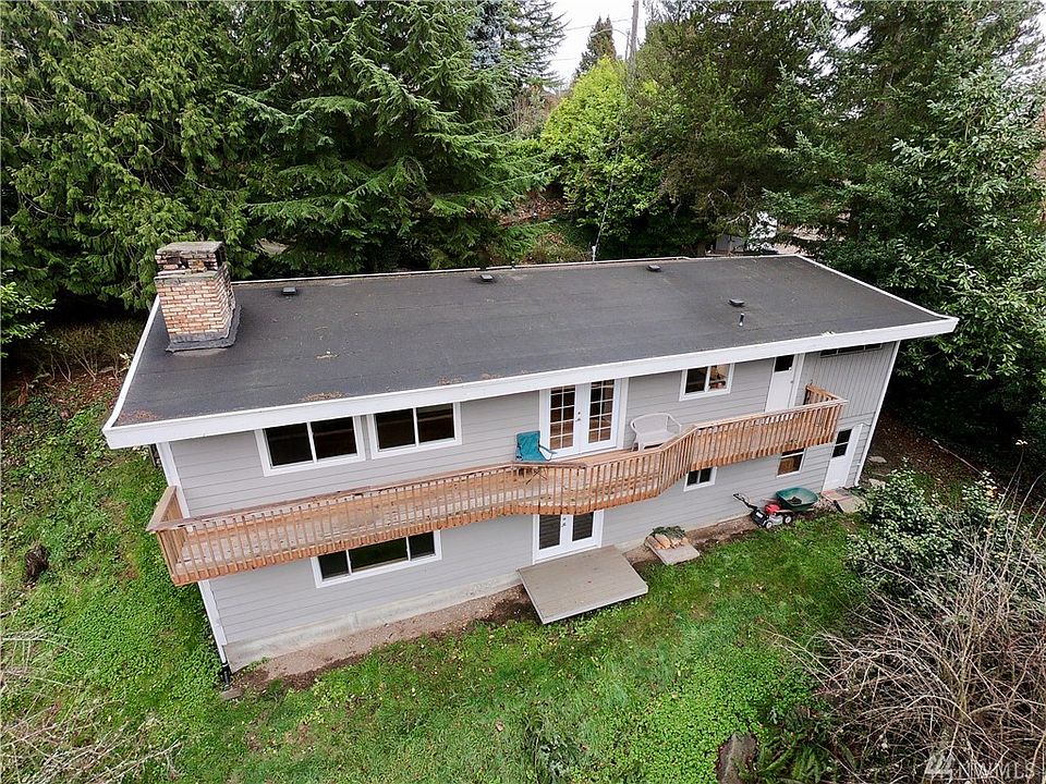 1st image of 18723 Kenlake Pl NE
