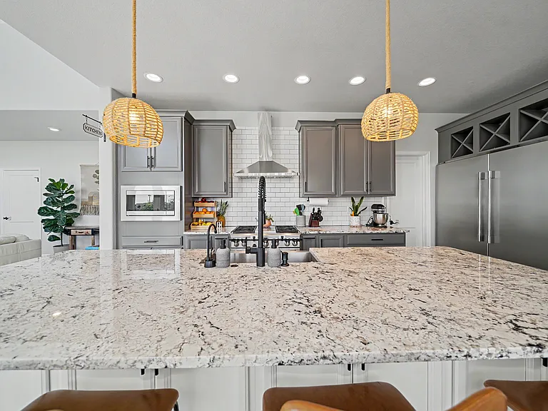6339 Knapp Dr — Photo 5