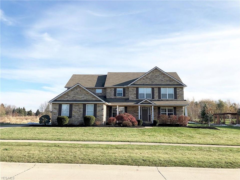 1st image of 6221 Highland Meadows Dr
