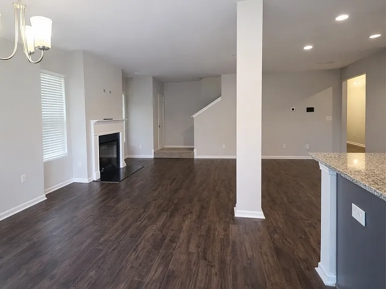1735 Labonte Pkwy — Photo 6