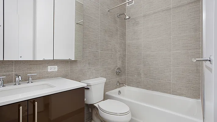 Rented by Anchor Associates | media 8