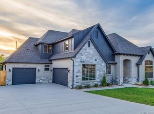 7004 S Sycamore Ave, Broken Arrow, OK 74011