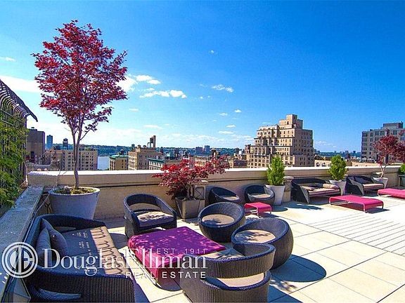 2nd image of 212 W 91st St APT 415