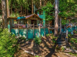 696 Dove Ln, Corralitos, CA 95076