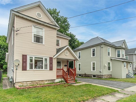 4th image of 826 Ann St