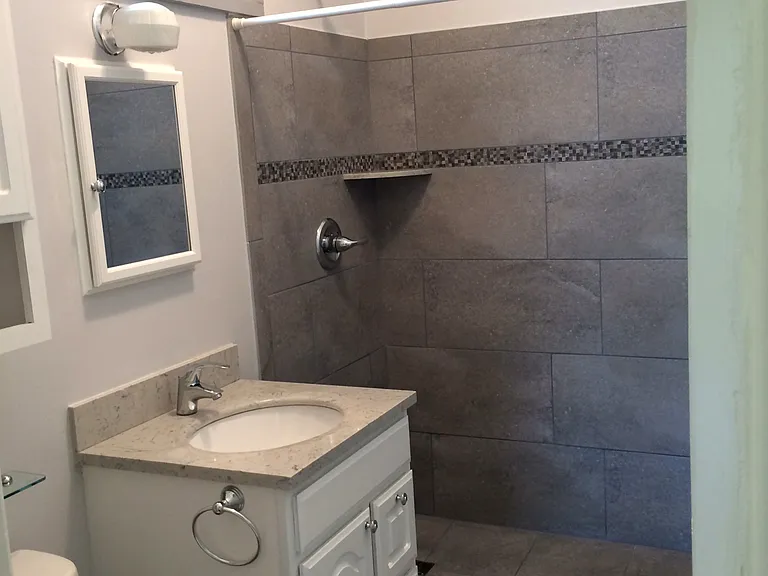 557 Sanchez St — Photo 8