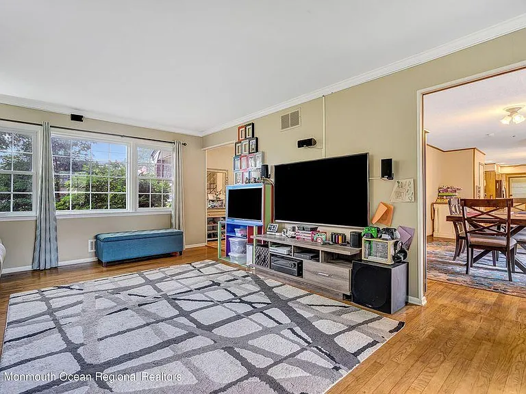 98 Oak Ridge Pkwy — Photo 15