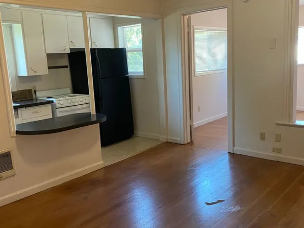 Forest Grove Apartments, 2332 A St APT 6, Forest Grove, OR 97116