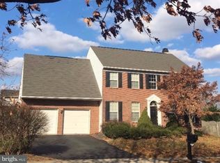 8 Sullivan Ct, Roebling, NJ 08554