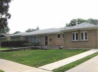 8708 Central Park Ave, Skokie, IL 60076