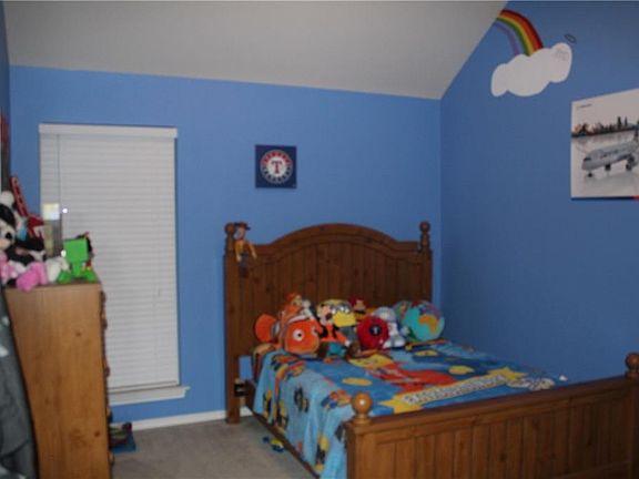 4th image of 4009 Bedington Ln