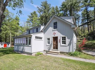 566 River Rd, Dresden, ME 04342