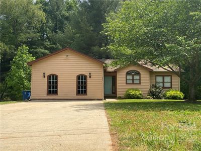 375 Brook Hollow Ln, Taylorsville, NC, 28681