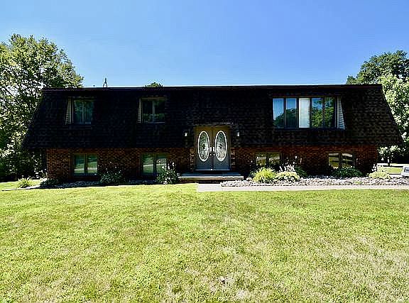 4th image of 4787 Skyline Dr