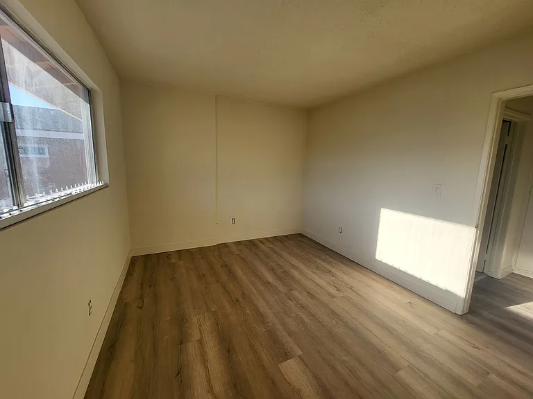 13113 Cypress St #5 — Photo 15