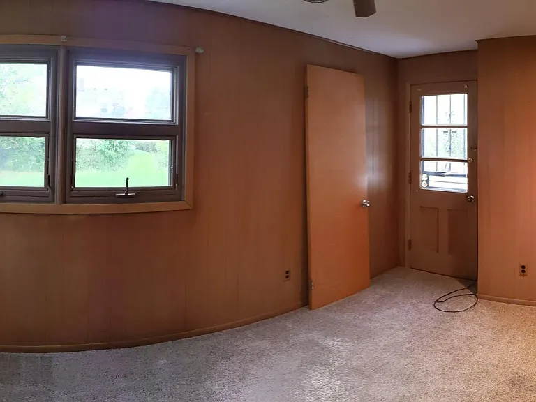 4437 Groveland Rd — Photo 33