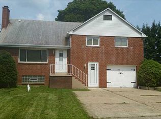 106 Sunrise Dr, Irwin, PA 15642
