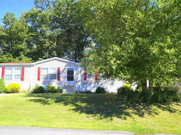 184 Ashley Ln E, Lehighton, PA 18235