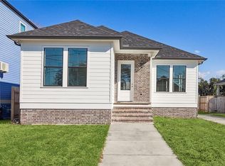 1909 Mehle St, Arabi, LA 70032