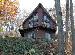521 E Shore Trl, Sparta, NJ 07871