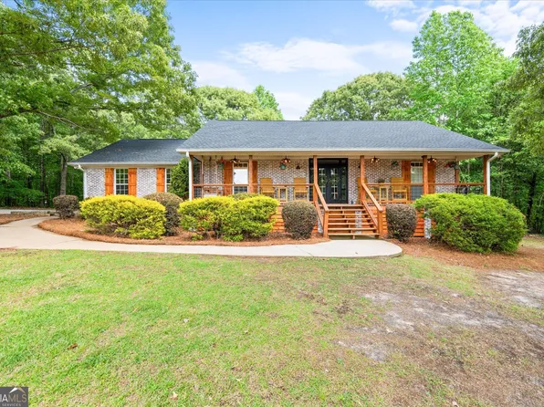 6540 Post Rd, Douglasville, GA 30135